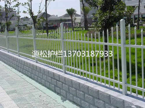 PVC塑鋼護(hù)欄3