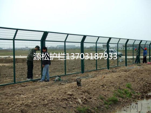 框架圈地護欄網