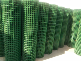 養(yǎng)雞鐵絲網