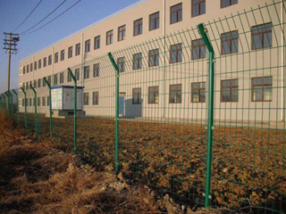 廠區(qū)圍墻護欄7