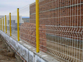 廠區(qū)圍墻護欄8